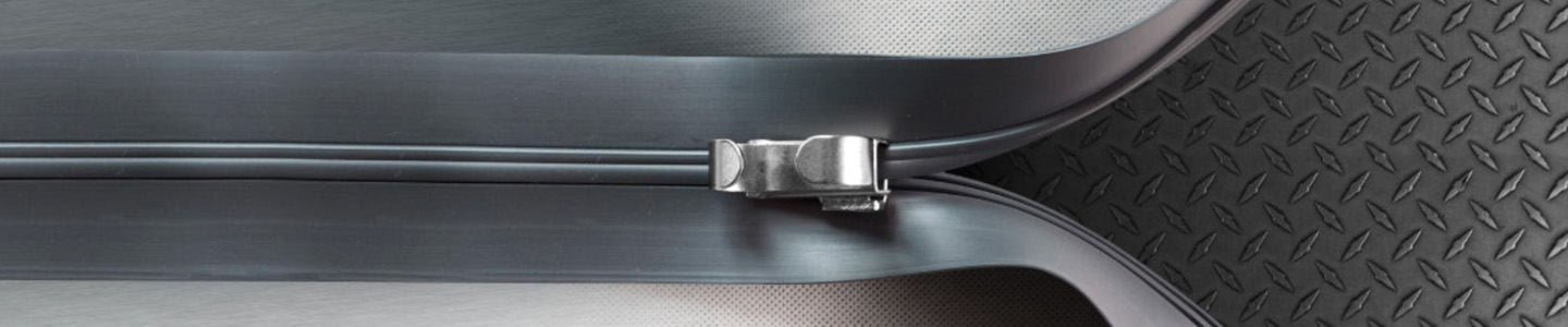 image of industrial protective zipper halfway closed with 2-track slider