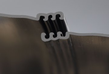 Photo of Maxigrip 53 - three track zipper for extra strength applications